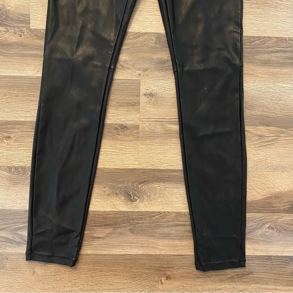 Blank NYC Black Faux Leather Pull On Leggings - Picture 5 of 8